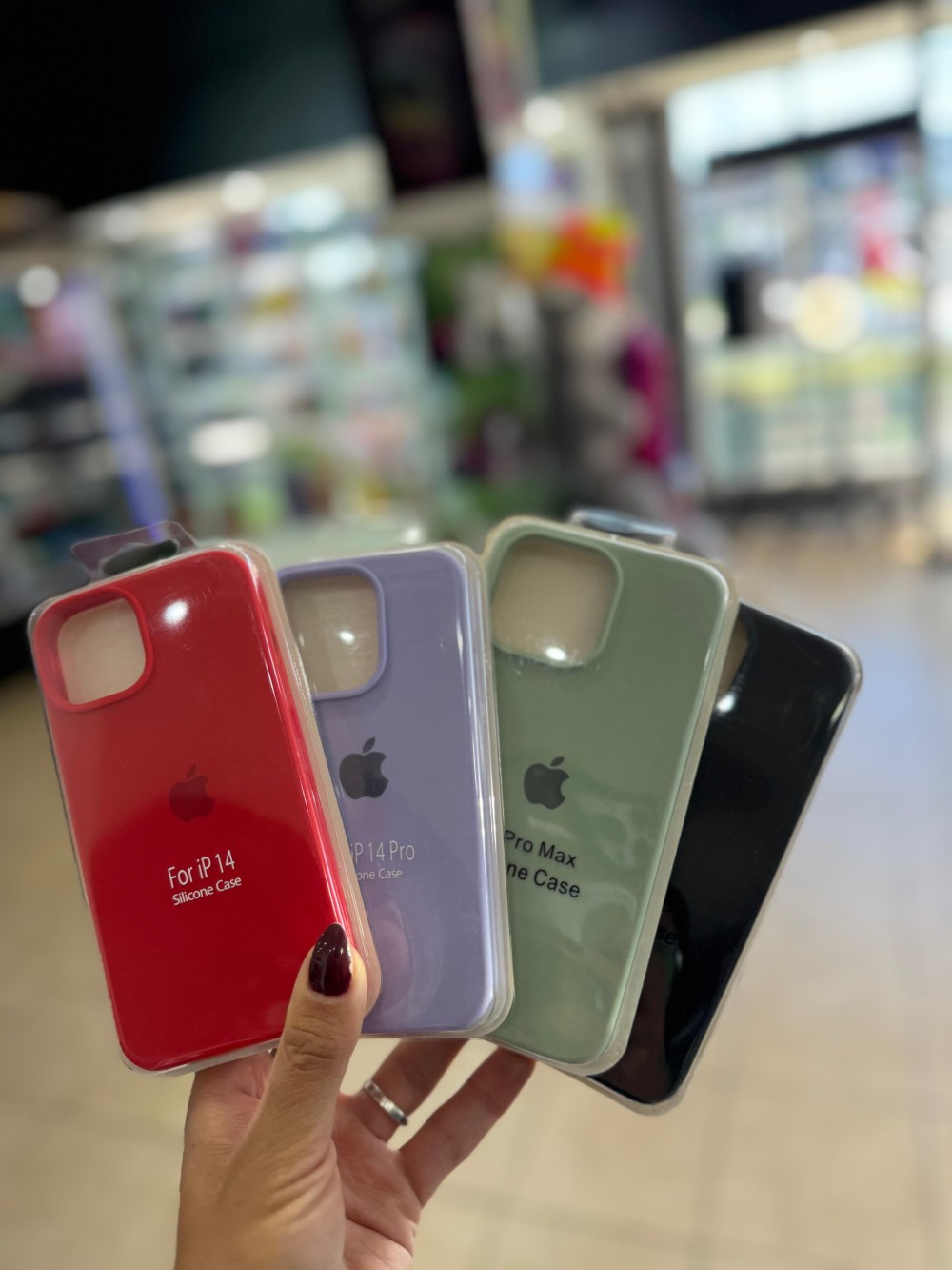 SILICON CASE IPHONE LINEA 14