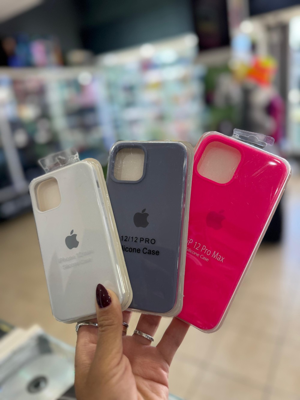 SILICON CASE IPHONE LINEA 12