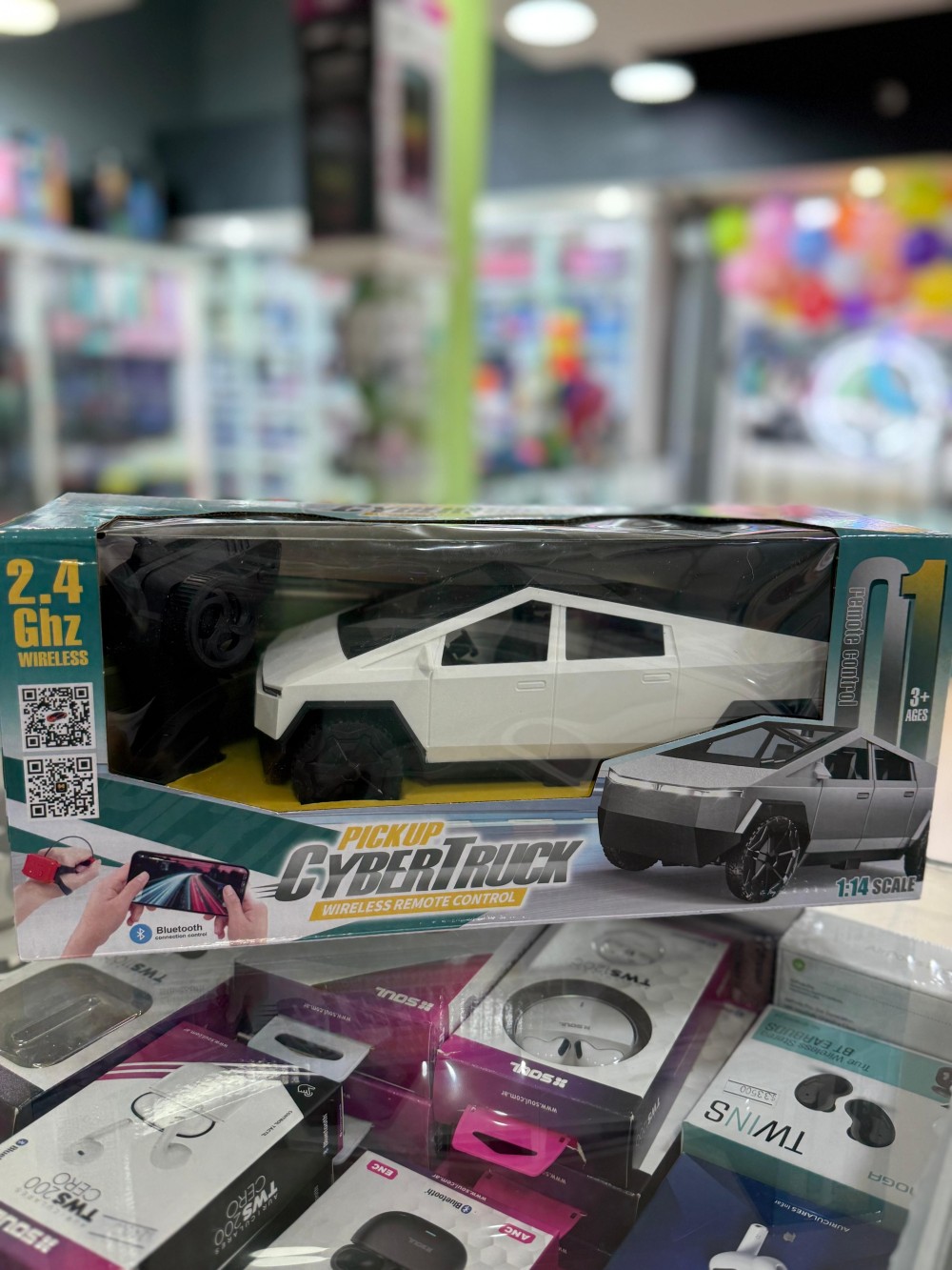 AUTO CONTROL REMOTO PICK UP CYBER TRUCK
